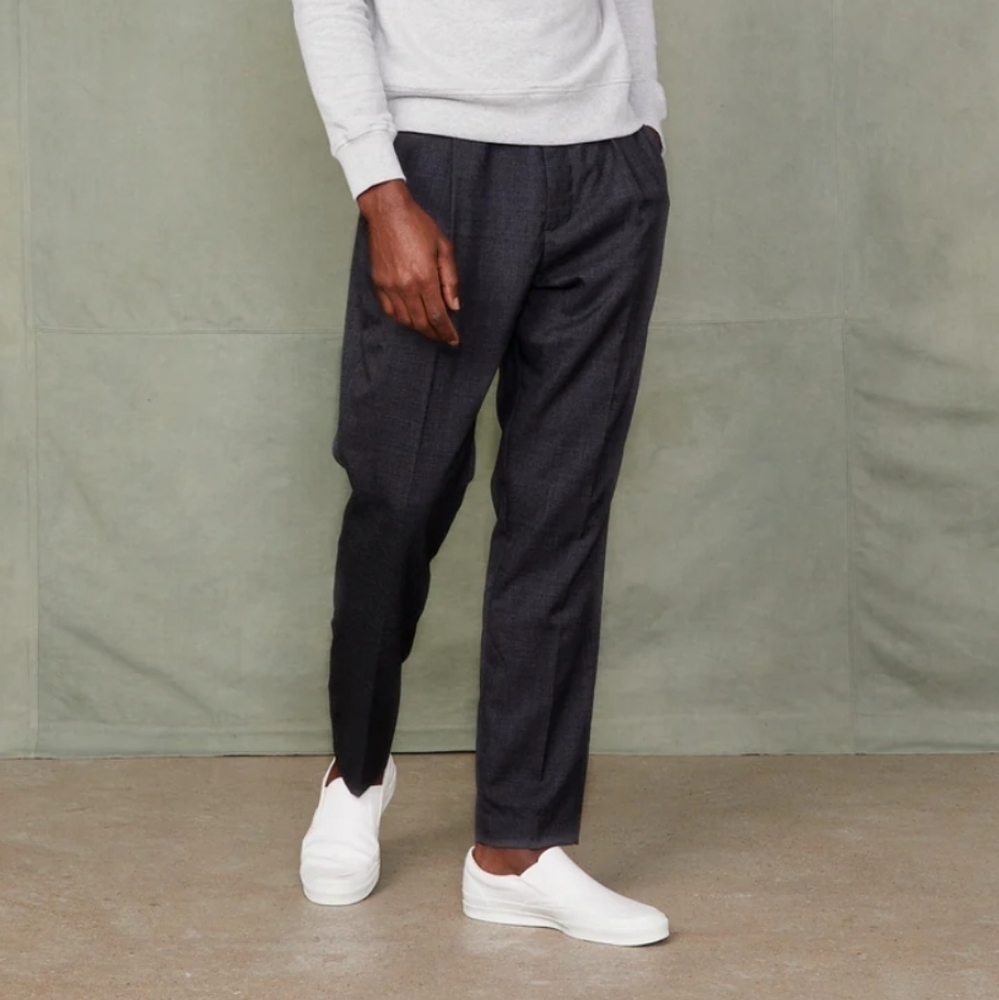 Oficine Generale Mens Pleated Gray Wool Pants 34x30 Like New